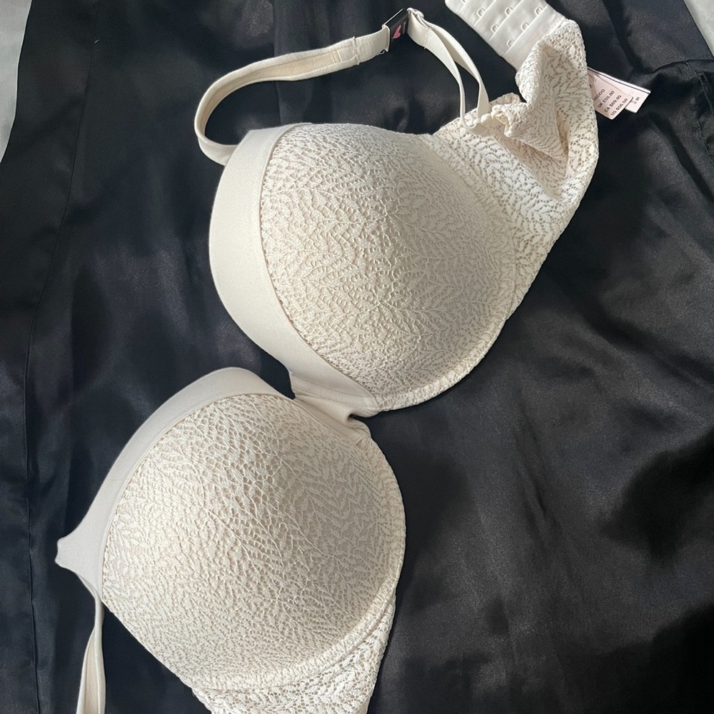Body by Victoria Perfect Shape Bra - Lace Detail - Size 36DDD
